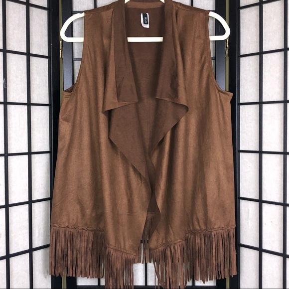 APT9 Faux suede sleeveless Boho cardigan Fringe - Picture 1 of 4